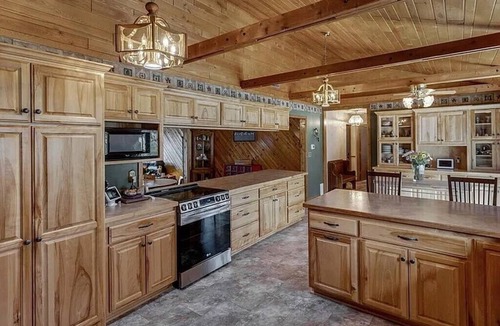 Brainerd House | Brainerd Waterfront Lake Retreat Sleeps 20+ Hot Tub, Sand Beach, Great Fish