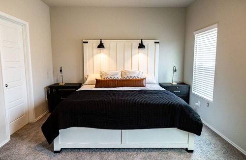 Wetmore House | Brand New Cozy home near RAFB - 86" TV w/game system, grill, and more