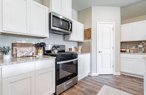 Broussard House | Brand New, Nine Beds, 5 Bedrooms, 3 Bathrooms