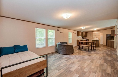 San Leon House | Brand New Vacation Home ~ Few Miles to Beach!