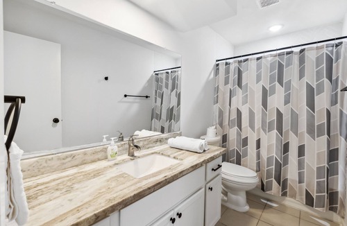 Atascocita House | Bright 3BR/2BA Home Furnished w/yard + All Utilities Included near Lake Houston