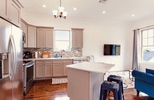 Saint Claude House | Bright 3BR Upper St Claude/Bywater Adjacent-2mi to French Quarter and Frenchmen