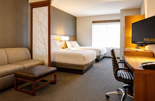 South Side Hotel | Bright & Modern Suites w/Free Parking Near Downtown Corpus Christi - 2 Units