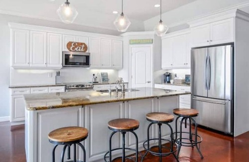 Mabank House | Bright, open concept, lakefront house on open water with amazing sunset views!