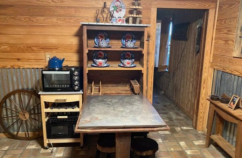 Webster Parish Cottage | "Bucking Bull Bunkhouse" on Bucking Bull Farm