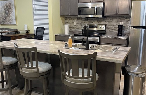 Mid City North House | Business Ready or Game Day; Great location,7mls- LSU ; 3mls-SU; 3mls- BR Airport