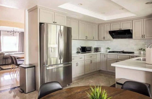 La Palma House | CA1 Fun And Central Home with Sauna