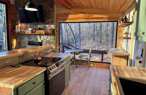 Clarksville Cabin | Cabin in the Woods