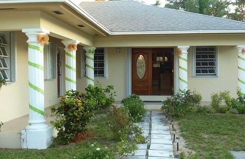 Westward Villas Subdivision House | Cable Beach 2 bedrooms - brand new with pool