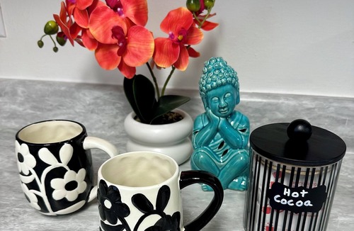 Milton Apartment | Cajun Cutie Quarters - Laissez Les Bon Temps Rouler.Let The Good Times Roll