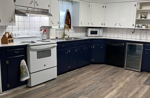 Breaux Bridge House | Cajun Rose Breaux Bridge