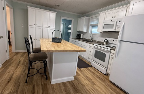 Grand Isle House | Camp Barataria- Grand Isle at its Best!