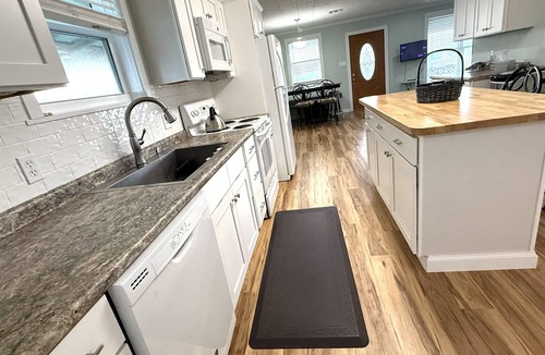 Grand Isle House | Camp Barataria- Grand Isle at its Best!