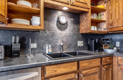 Arlington Heights House | Campo Comfort - Heart of Fort Worth!