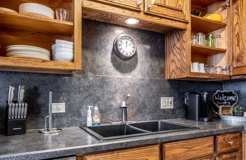 Arlington Heights House | Campo Comfort - Walking distance to Dickies Arena