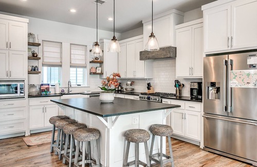 Eufaula House | Carlton Landing! Spacious cottage with second story view of Lake Eufaula!