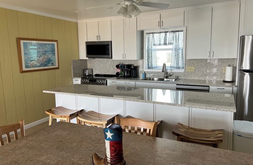 Freeport House | "Casa Del Agua" 2 Bedroom Beach Front Home!