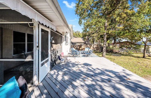 Star Harbor House | Cedar Creek Lakehouse: Firepit, Lake Access, Hot Tub, and Pet Friendly