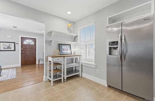 Brentwood House | Central Austin Authentic Family Retreat with Southern Charm Near Downtown ❤️