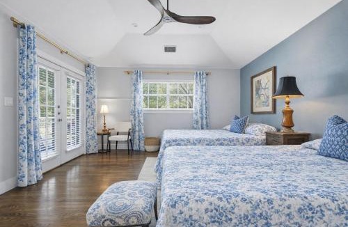 Brentwood House | Central Austin Family Home Back to School Ready, Kids Play Area