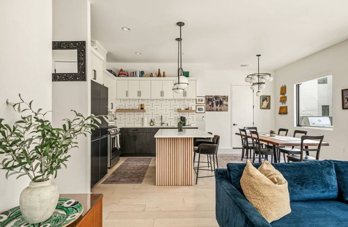 Brentwood House | Central Austin Oasis with Pool - Sleeps 9