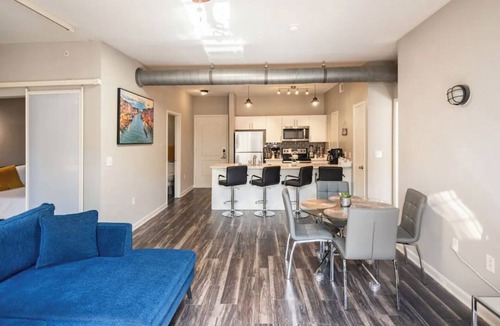 Legacy Park Apartment | Charming 1,100 sq. ft. apt