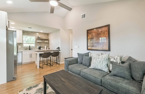 Barker Cottage | Charming 2-bedroom cottage in Cypress with WiFi, AC, & privately gated driveway