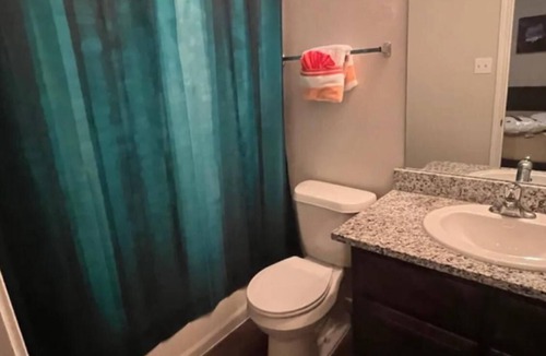 Fort Worth House | Charming 2-bedroom house with WiFi and AC in lovely Fort Worth