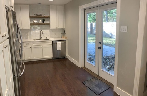 Allandale House | Charming 2BR Retreat - Prime Location in central Austin; spacious yard.
