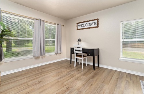Lumberton House | Charming 3-bed/2-Bath house with WiFi in Lumberton