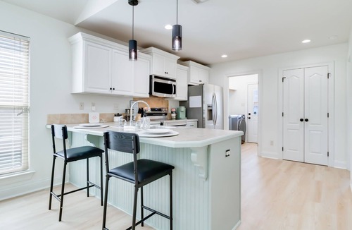 Abbeville House | Charming 3-bedroom house in serene Abbeville with AC, WiFi