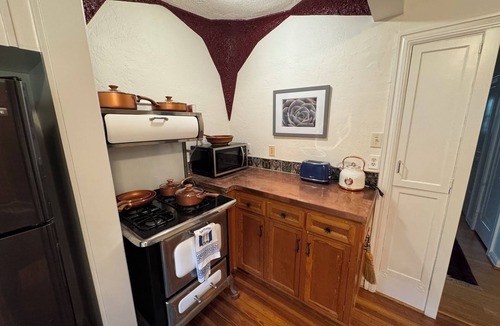 Park Cities House | Charming 3-bedroom home in the heart of University Park