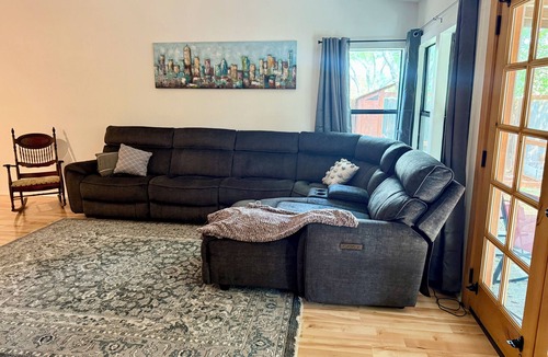 North San Antonio - SAT House | Charming 3-bedroom house in pleasant San Antonio neighborhood