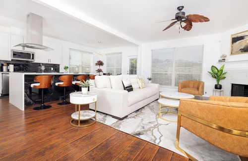 Cavalo Creek Estates House | CHARMING 4BR-GAME ROOM-JW MARRIOTT-BULVERDE-ACROSS THE VILLAGE OF STONE OAK S/C