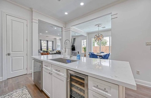 Houston Heights House | Charming 4BR Home in Houston Heights