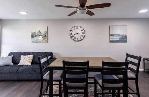Princeton House | Charming Farmhouse on Lake Lavon: Hiking, Fishing & ATV Trails