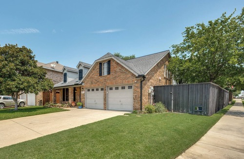 Flower Mound House | Charming house in wonderful Flower Mound with AC