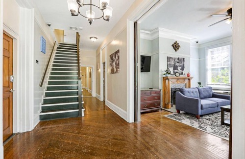 Mid-City Hotel | Charming Studio Near Jazz Fest & City Park