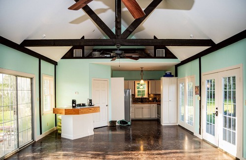 Chappell Hill House | Chateau Relaxo - Farmhouse on 19 acres, Pool + pool house + Games, Sleeps 20