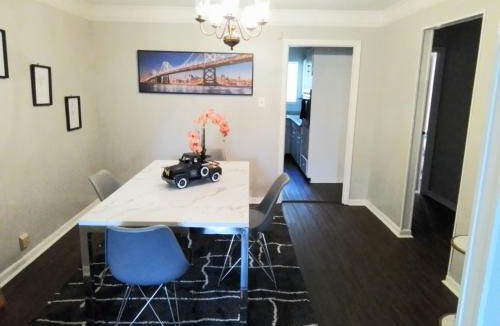 Behrman House | Cheeful, 2bed x 1bath Brick House