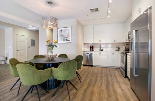 Central Business District Hotel | Chic Elegance in the Heart of NOLA: 4-Bedroom Oasis Awaits!