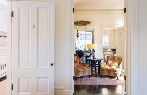 Pacific Heights Apartment | Chic Victorian Studio Pacific Heights