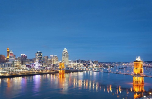 Covington Hotel | Cincinnati Marriott at RiverCenter