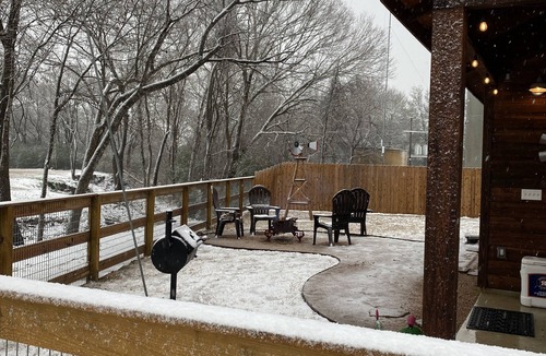 Caldwell Apartment | Circle C Cabin Perfect for Cozy Relaxing Retreats