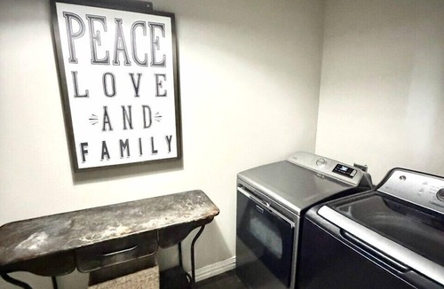 Cisco House | Cisco Chateau! A west Texas getaway!