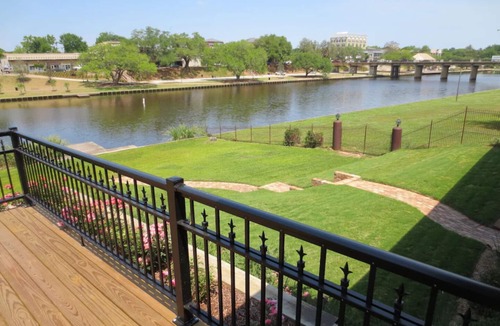 Natchitoches House | City View on the Cane- The most amazing spot to see it all!