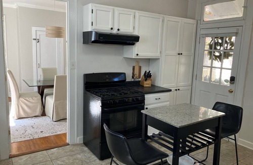 Carrollton House | Classic 2bd/1ba Carrollton Cottage near Streetcar line & River