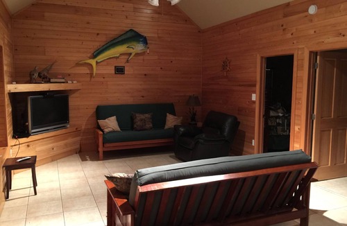 Boothville-Venice Cabin | "Clean/Maintained Fully Furnished Premium Lodging"- Dolphin Lodge