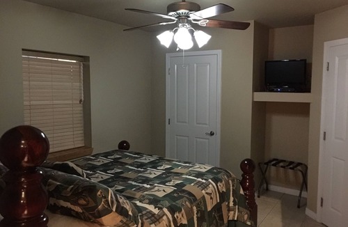 Boothville-Venice Cabin | "Clean/Maintained Fully Furnished Premium Lodging"- Dolphin Lodge