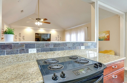 North Dallas House | Close to Downtown Family & Pets!